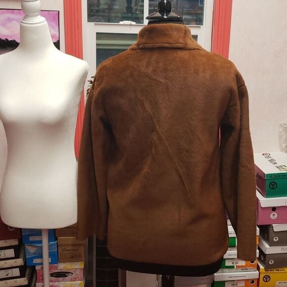 Teddy Bear Brown Jacket Faux fir big buttons front pockets sz 14 NWT sup… - Picture 4 of 11